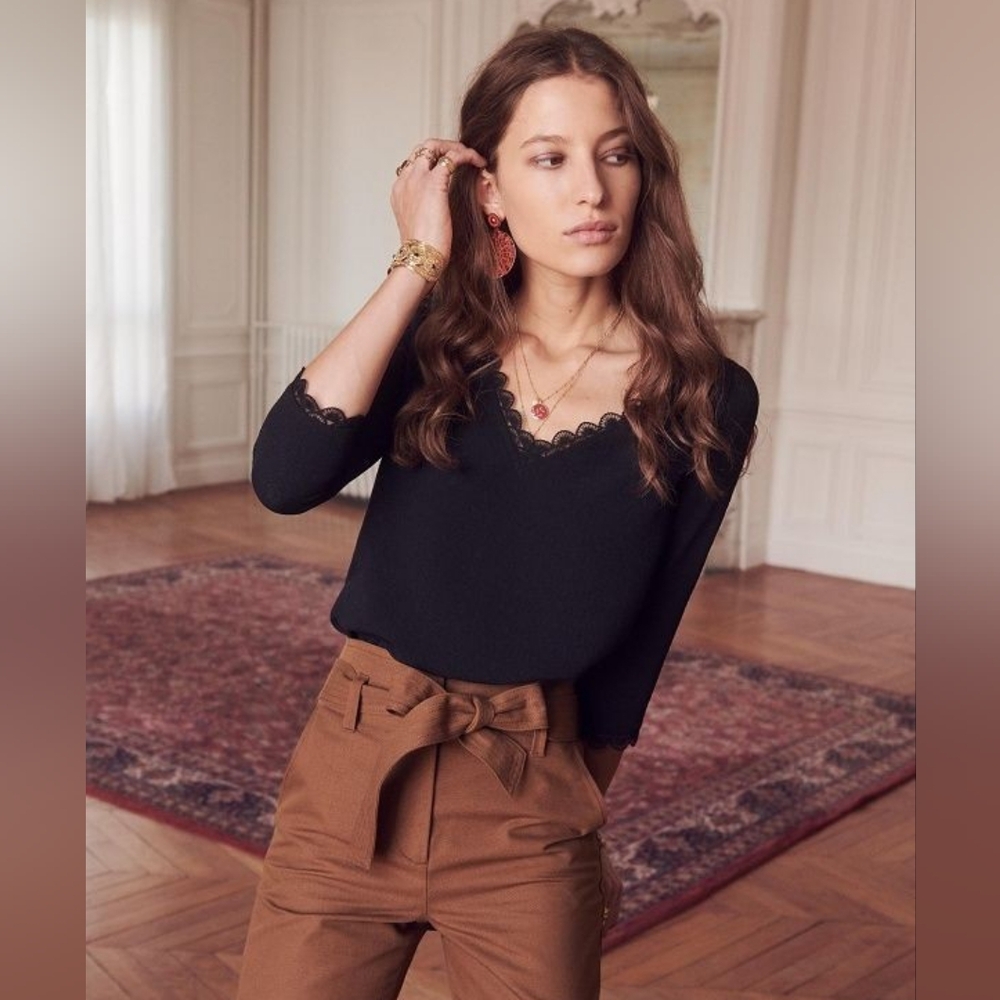 Sézane Marina Blouse - Elegant Black Lace